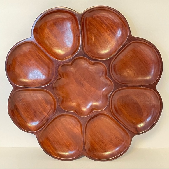Mahogany Wood Divided Plater 15” Flower Shaped Snack Tray - Picture 6 of 6